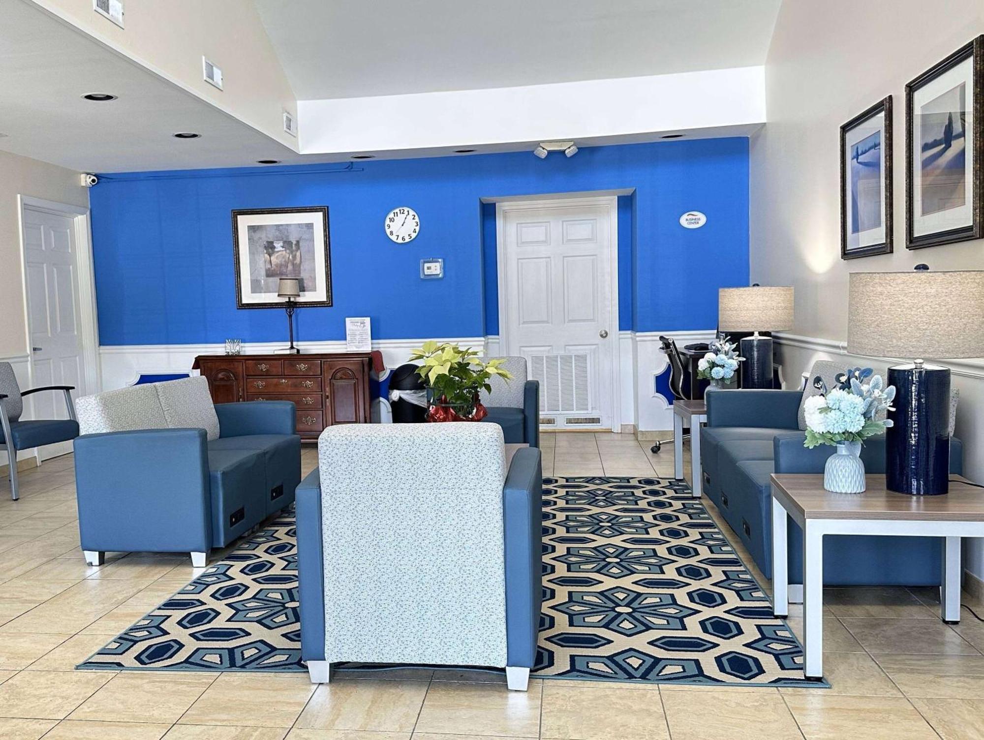 Baymont By Wyndham Greenwood Esterno foto